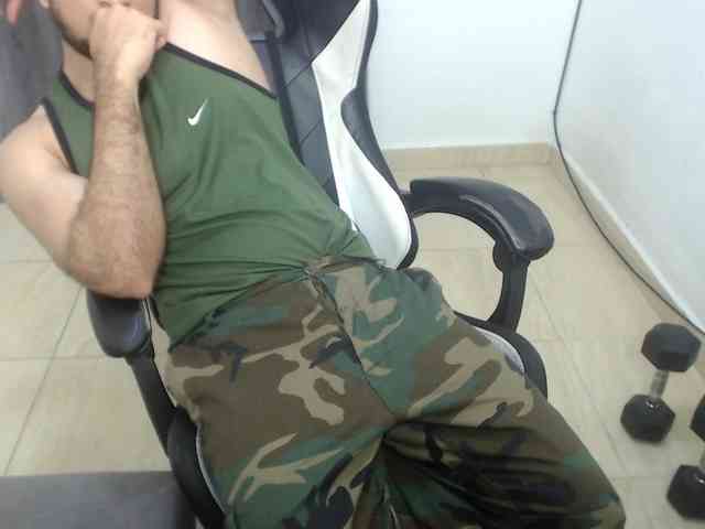 deu1 Live Webcam on BongaCams