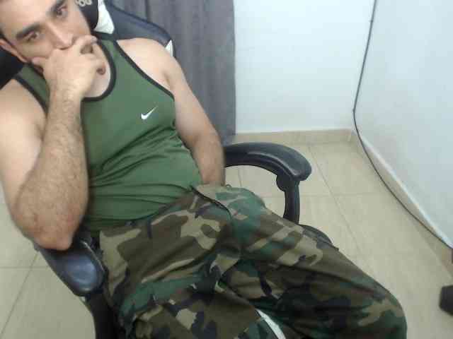 deu1 Live Webcam on BongaCams