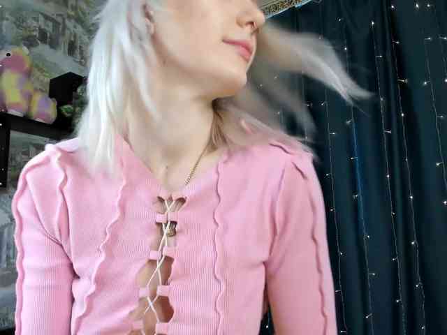 VitaminkaBi webcam