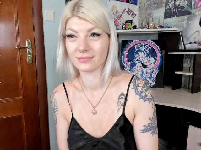 VitaminkaBi webcam