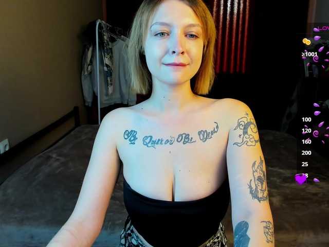 MistikDoll live cam profile