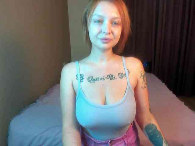 MistikDoll webcam