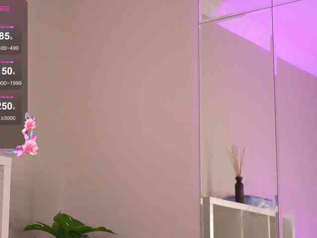 MadisonColes webcam