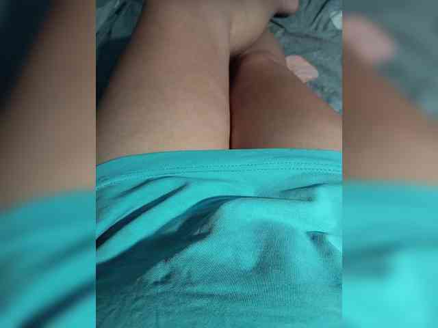 Sofar1 Live Webcam on BongaCams