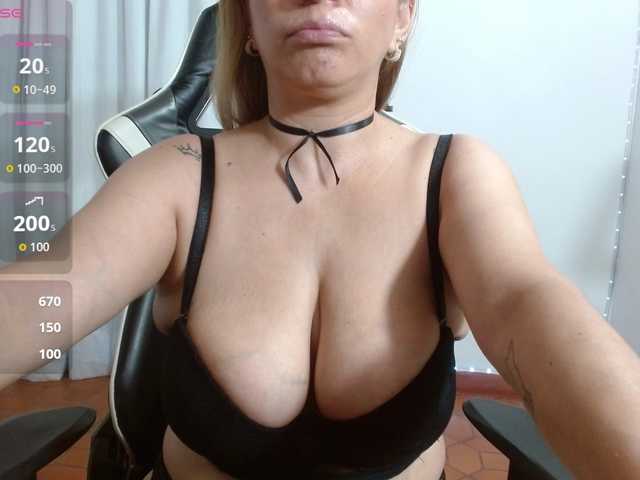 Manuela420sexy's BongaCams show and profile