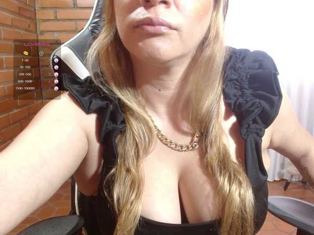 Manuela420sexy's BongaCams show and profile