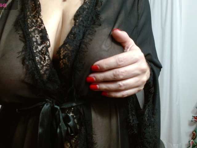 Manuela420sexy's BongaCams show and profile