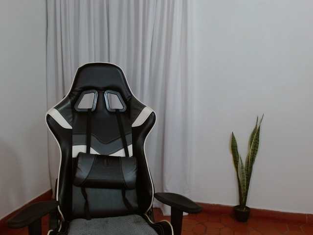 Manuela420sexy's BongaCams show and profile