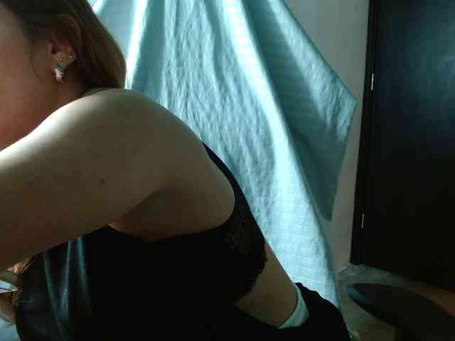Manuela420sexy webcam
