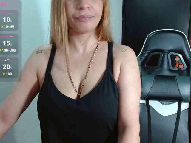 Manuela420sexy Live Webcam on BongaCams