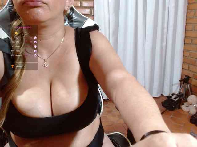 Manuela420sexy Live Webcam on BongaCams