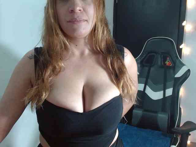 private live webcam Manuela420sexy