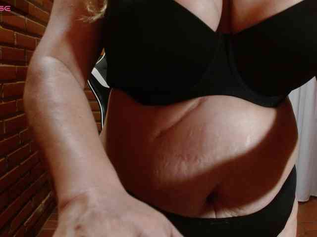 Manuela420sexy Live Webcam on BongaCams