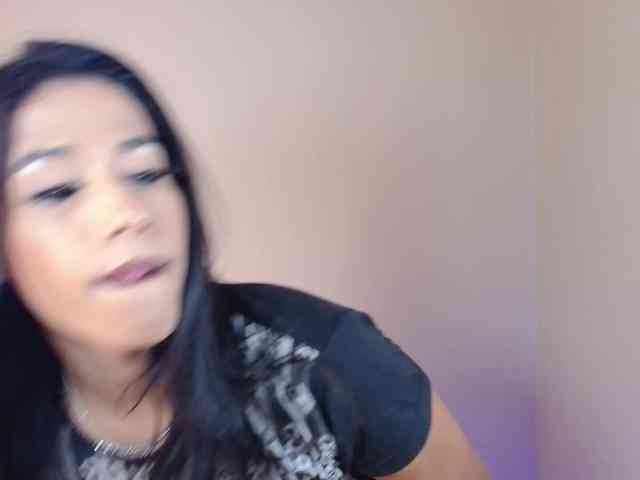 MichelleOwens Live Webcam on BongaCams