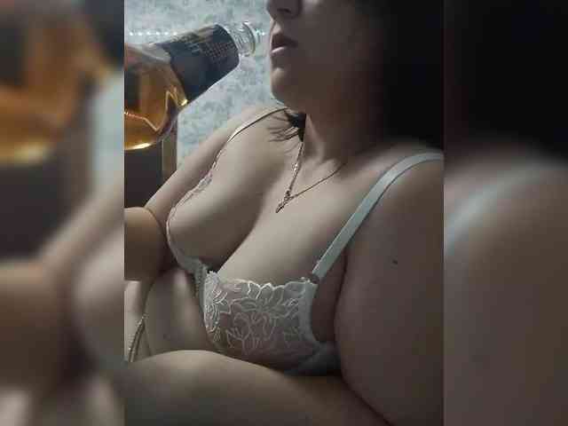 JanetSmile Live Webcam on BongaCams