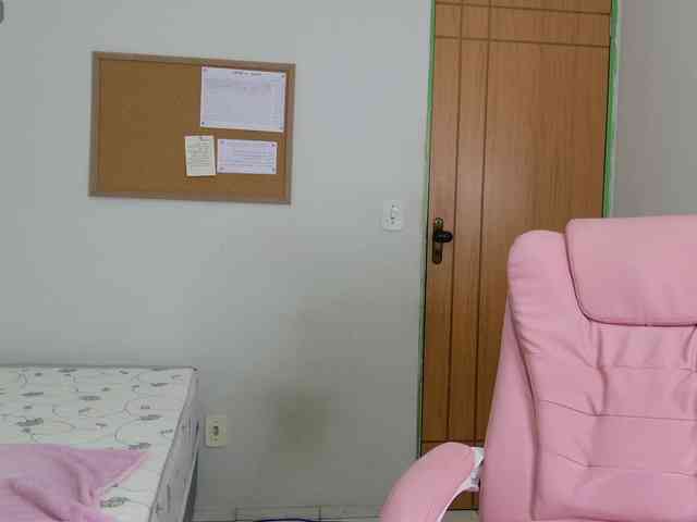 ninapego webcam