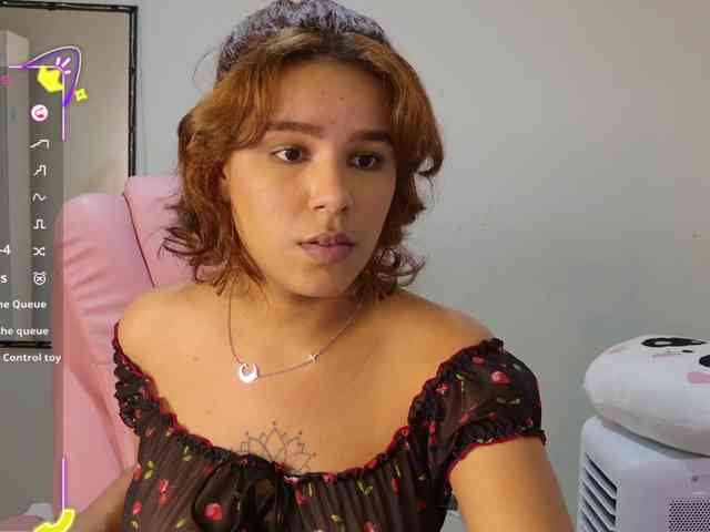 ninapego webcam