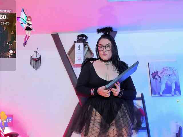 samanthaa-curvy webcam