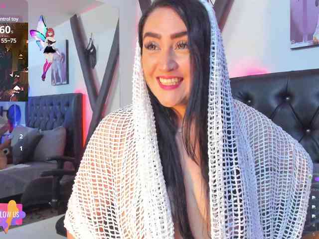 samanthaa-curvy samanthaa-curvy