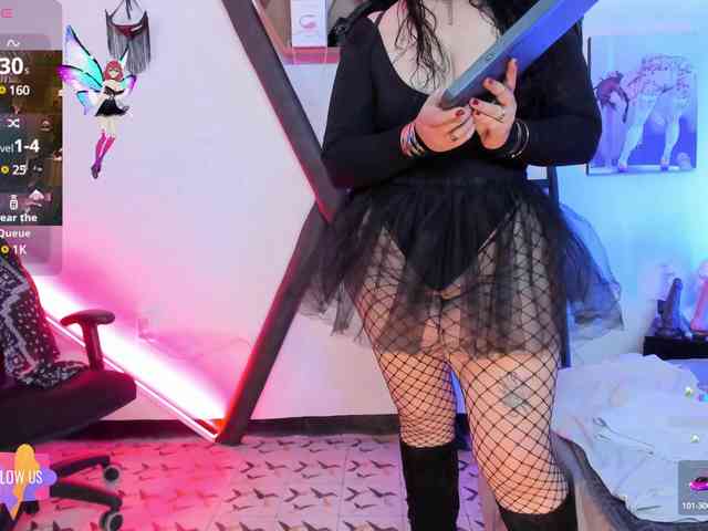 samanthaa-curvy webcam