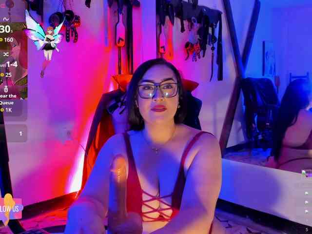 samanthaa-curvy webcam