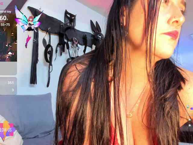 samanthaa-curvy webcam