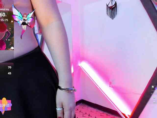 samanthaa-curvy webcam