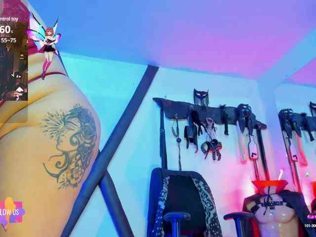 samanthaa-curvy webcam