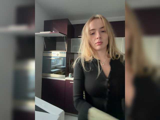 BarbieSize's BongaCams show and profile