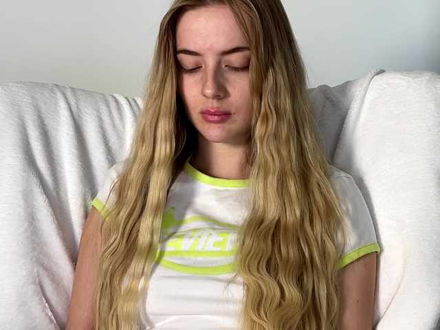 BarbieSize's BongaCams show and profile