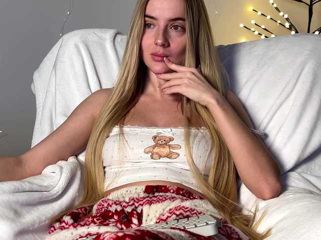 BarbieSize's BongaCams show and profile