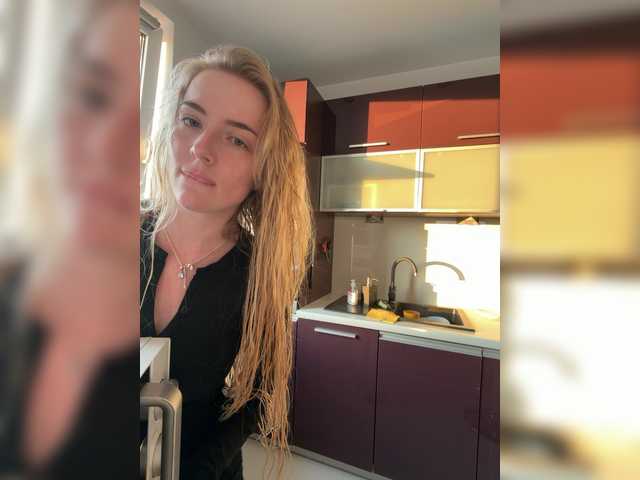 BarbieSize's BongaCams show and profile