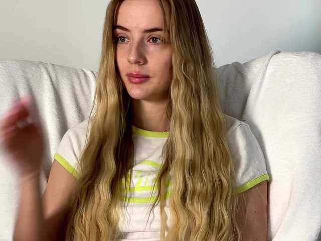 BarbieSize's BongaCams show and profile