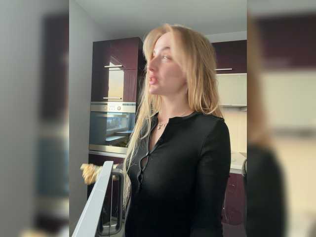 BarbieSize's BongaCams show and profile