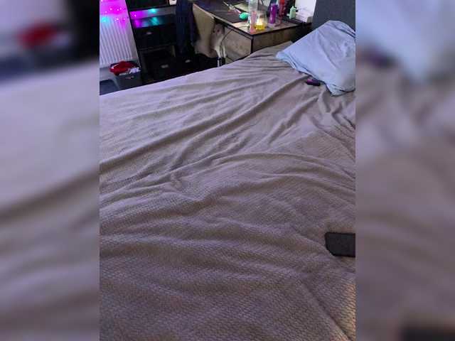 AlexMir69's BongaCams show and profile