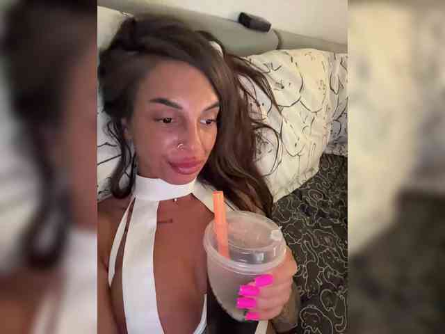 AlexMir69 webcam