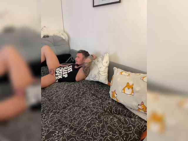 AlexMir69 webcam