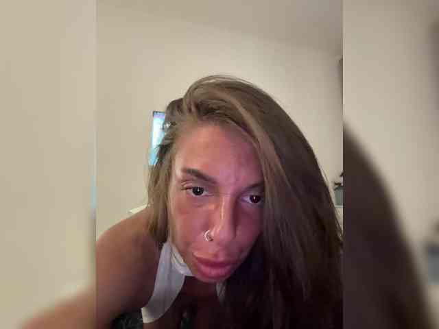 AlexMir69 webcam