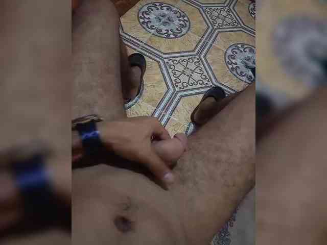 Junior0ff Live Webcam on BongaCams