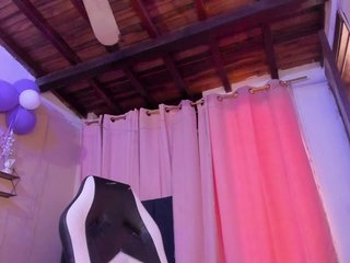 Dalia-Salem Porn Show