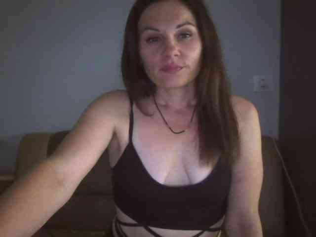Tanya8 webcam