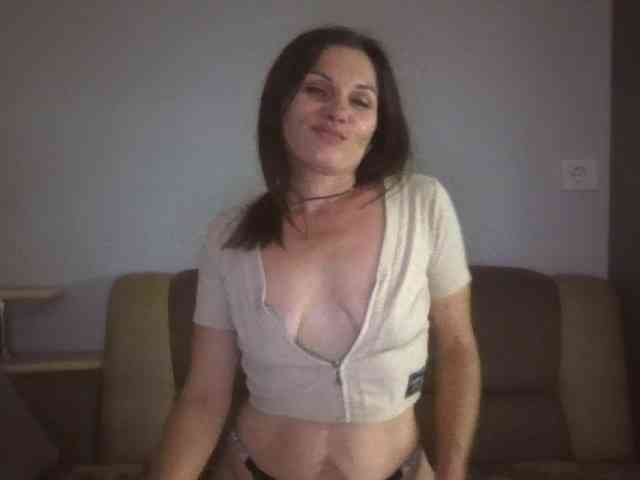 Tanya8 webcam