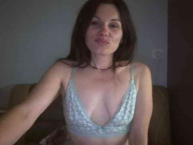 Tanya8 webcam