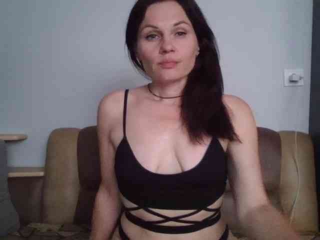 Tanya8 webcam