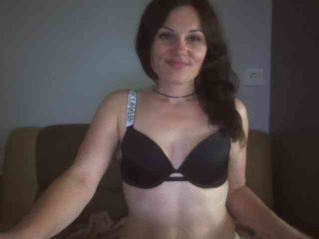 Tanya8 webcam