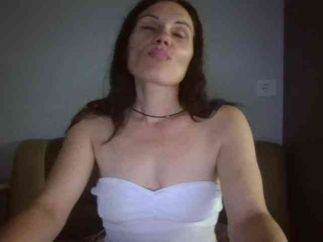 Tanya8 webcam