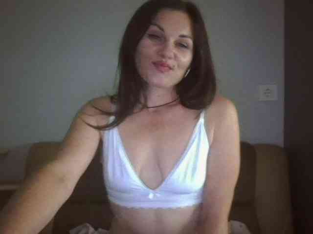 Tanya8 webcam