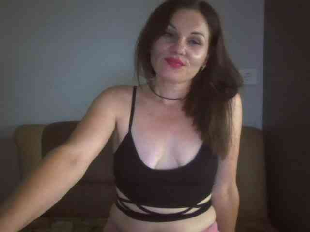 Tanya8 webcam