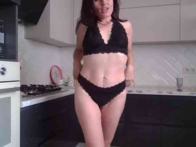 Tanya8 webcam