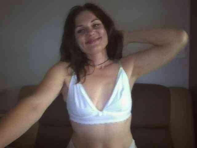 Tanya8 webcam